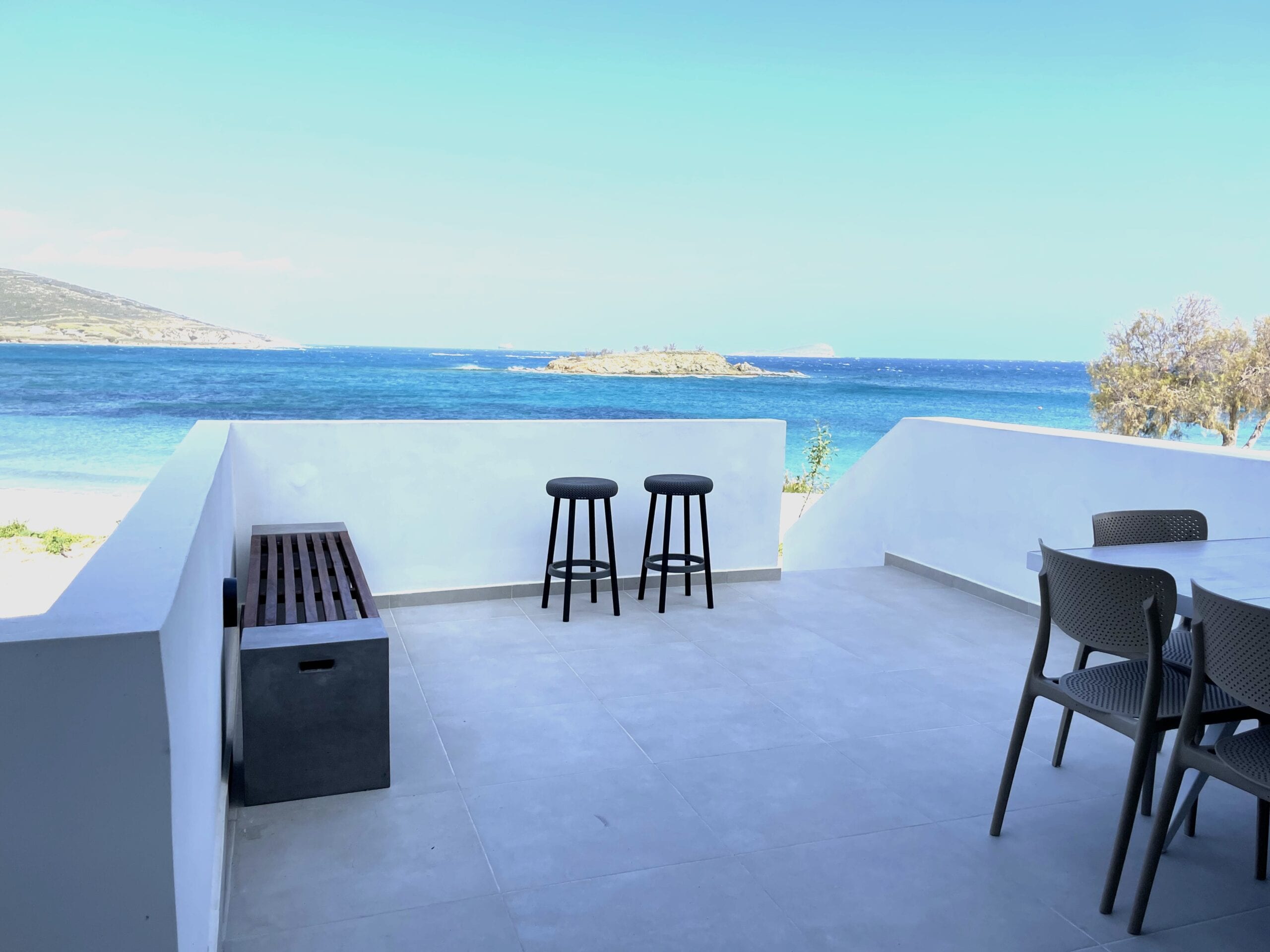 Le soleil, La Mer, beachfront Villa No 1 — photo 1
